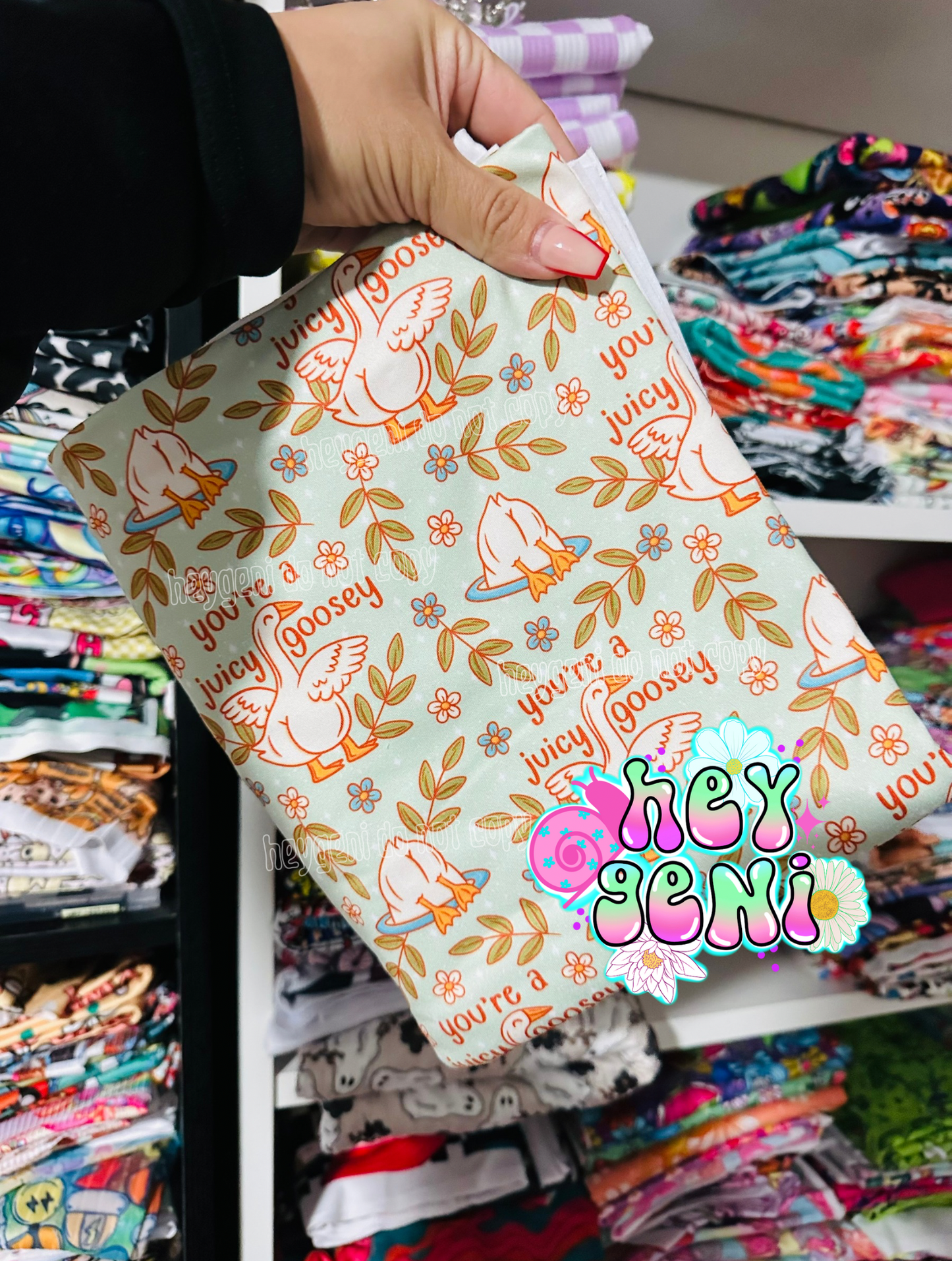 JUICY GOOSEY
