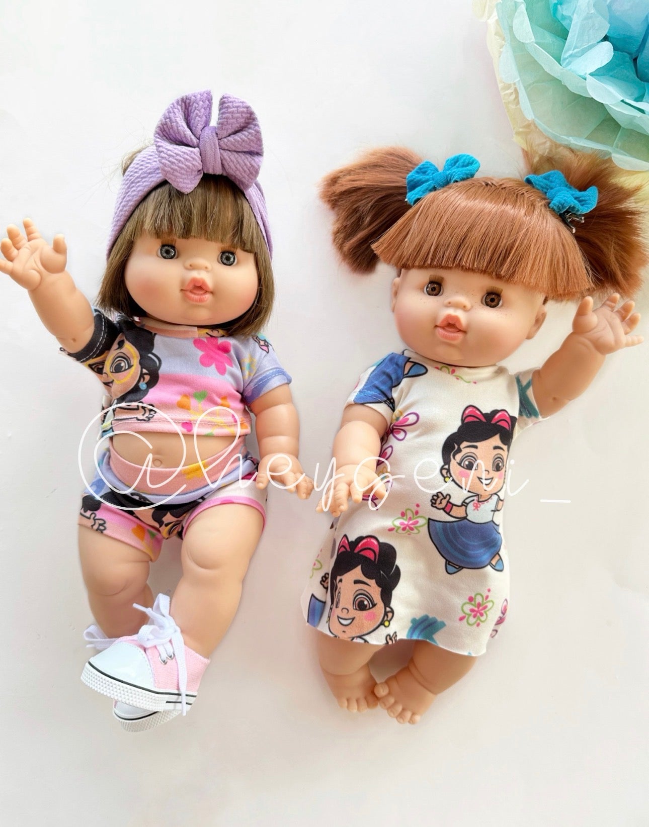 DOLL CLOTHES