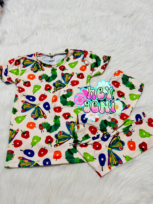 5-6Y HUNGRY CATERPILLAR JAMMIES